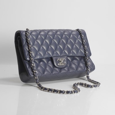 Lot 494 - A Chanel blue calfskin leather flap bag