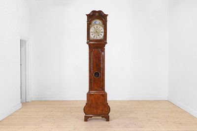 Lot 426 - A walnut longcase clock