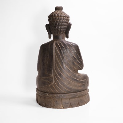 Lot 16 - A carved, gilt and polychrome-painted Buddha