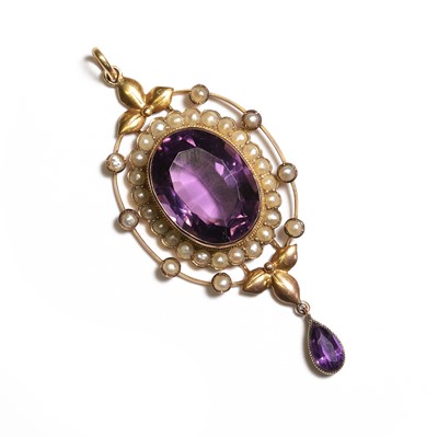 Lot 18 - A late Victorian amethyst and split pearl drop pendant
