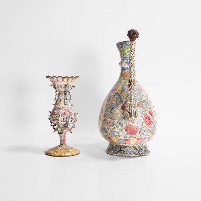 Lot 554 - A Chinese export painted enamel ewer