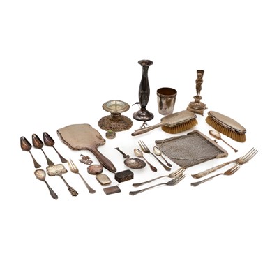 Lot 51 - A collection of continental silver