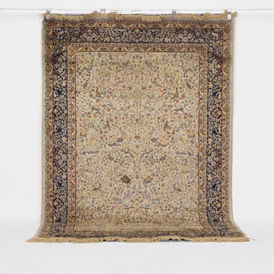 Lot 291 - A Kerman rug