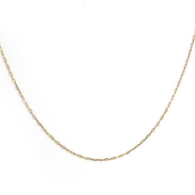 Lot 354 - An Italian 18ct gold chain
