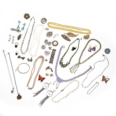 Lot 328 - A group of silver and costume jewellery