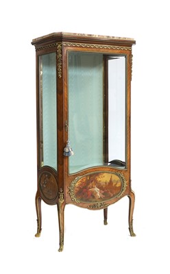 Lot 424 - A Louis XV style kingwood vitrine