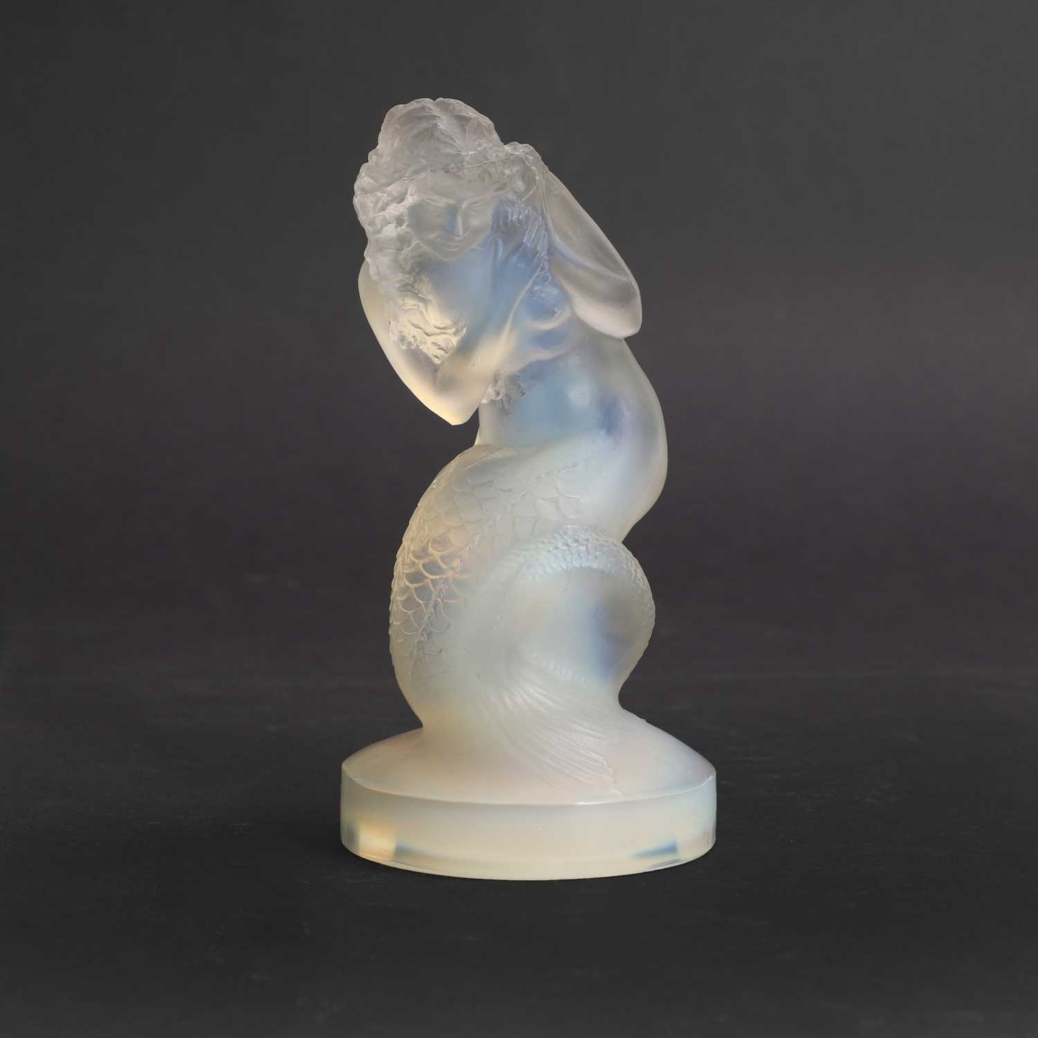 Lot 84 - René Lalique (French, 1860-1945)