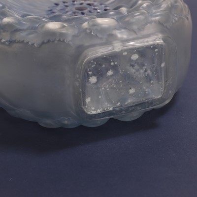 Lot 82 - René Lalique (French, 1860-1945)