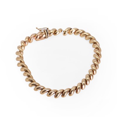 Lot 366 - A 9ct gold San Marco link bracelet