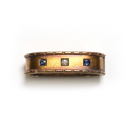 Lot 16 - A Victorian 15ct gold diamond and sapphire scarf clip