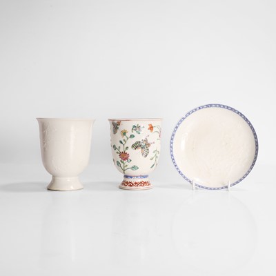 Lot 67 - A collection of Chinese export porcelain
