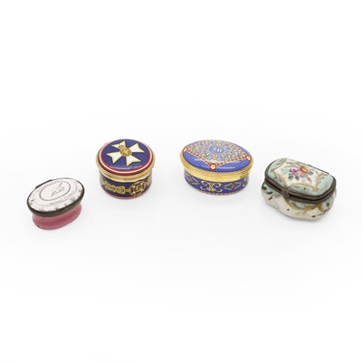 Lot 389 - Two Halcyon Days enamel boxes