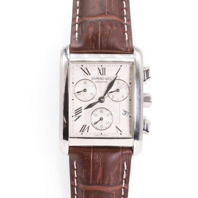 Lot 432 - A stainless steel Raymond Weil chronograph quartz strap watch