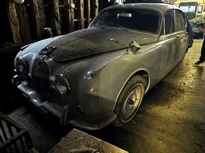 Lot 56 - 1968 Jaguar 340 auto saloon