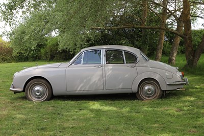 Lot 56 - 1968 Jaguar 340 auto saloon