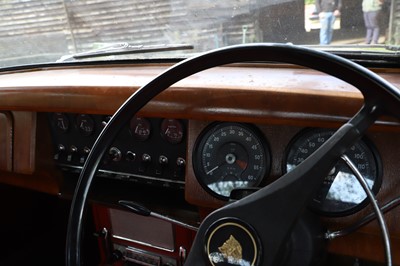 Lot 56 - 1968 Jaguar 340 auto saloon