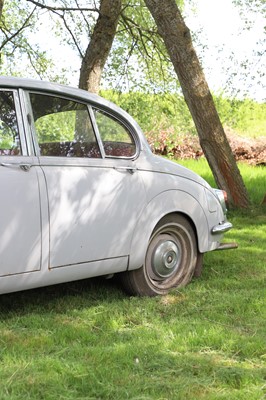 Lot 56 - 1968 Jaguar 340 auto saloon