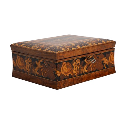 Lot 213 - A Tunbridgeware 'Shakespeare's Birthplace' inlaid box