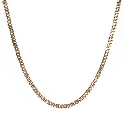 Lot 393 - A curb link chain