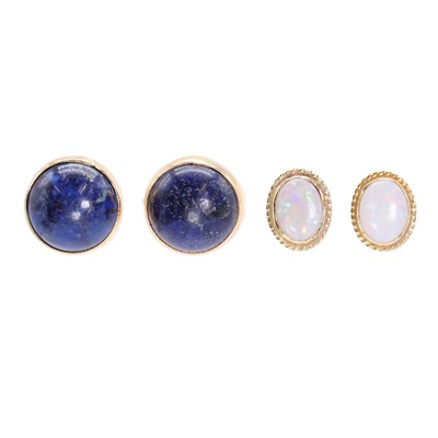 Lot 200 - Two pairs of gemstone set stud earrings