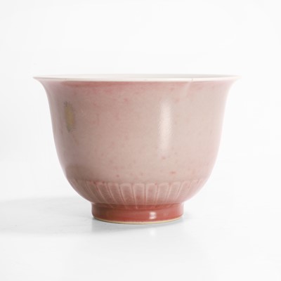 Lot 528 - A Chinese peach blossom bowl