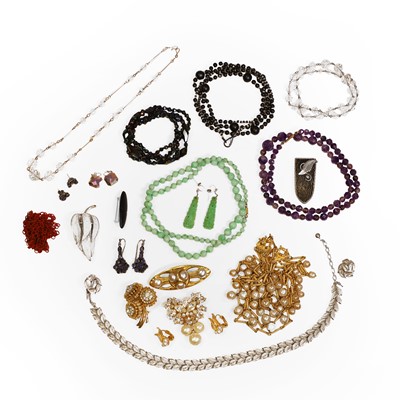 Lot 345 - A collection of gemstone and costume jewellery