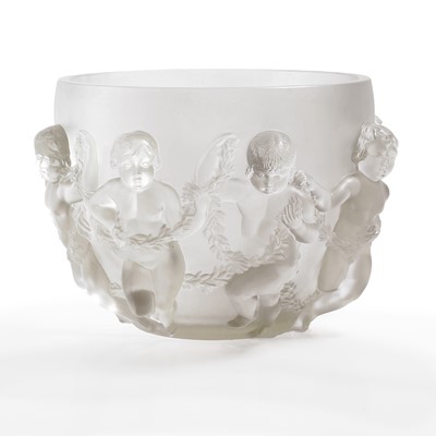 Lot 179 - A Lalique 'Luxembourg' glass bowl