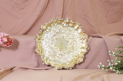 Lot 325 - A Victorian silver-gilt salver