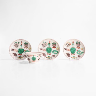 Lot 7 - A collection of three Chinese wucai saucers and a cup
