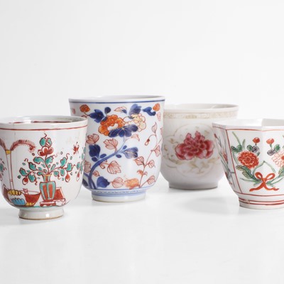 Lot 102 - A collection of Chinese export cups
