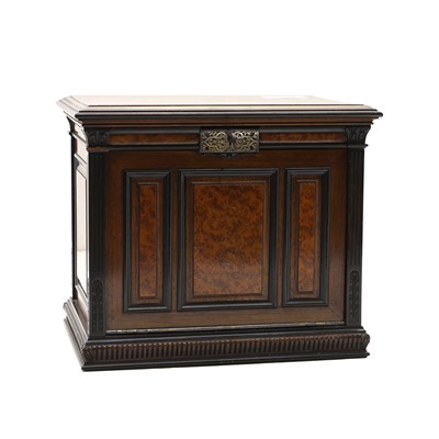 Lot 375 - A mahogany and ebonised jewellery casket