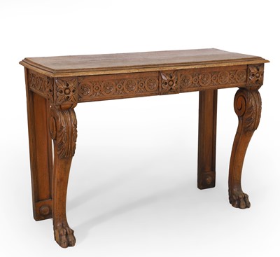 Lot 579 - An oak console table