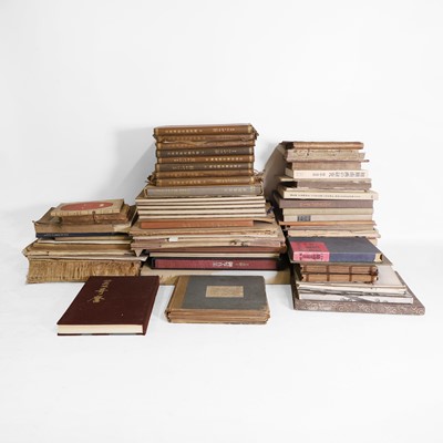 Lot 246 - Japanese art, etc.