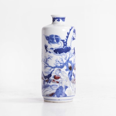 Lot 86 - A Chinese copper-red and underglaze blue snuff bottle