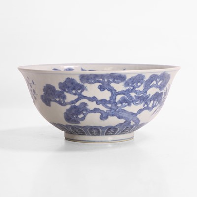 Lot 119 - A Chinese blue and white bowl
