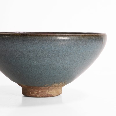 Lot 116 - A Chinese Jun ware bowl