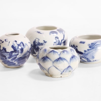 Lot 129 - A collection of four Chinese blue and white water pots