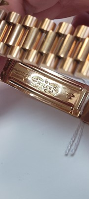Lot 374 - An 18ct rose gold Rolex Day Date automatic bracelet watch