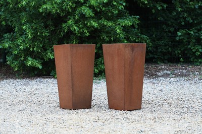 Lot 635 - A pair of weathered Corten steel planters
