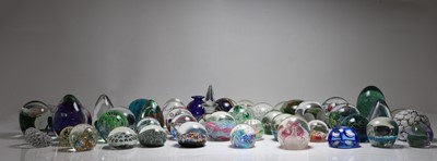 Lot 325 - A collection of glass paperweights