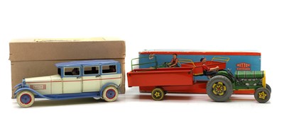 Lot 424 - A group of boxed die-cast toys