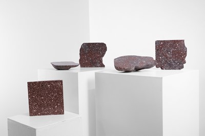 Lot 333 - A group of porphyry fragments