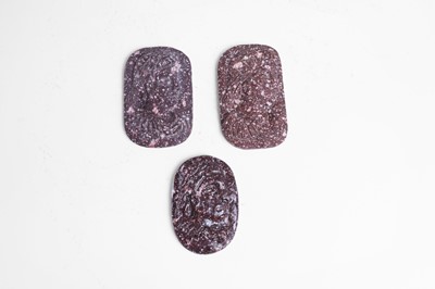 Lot 332 - A group of grand tour porphyry cameos