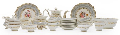 Lot 128 - An English porcelain tea service