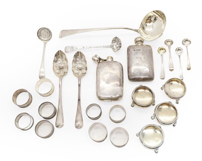 Lot 14 - A collection of silver items