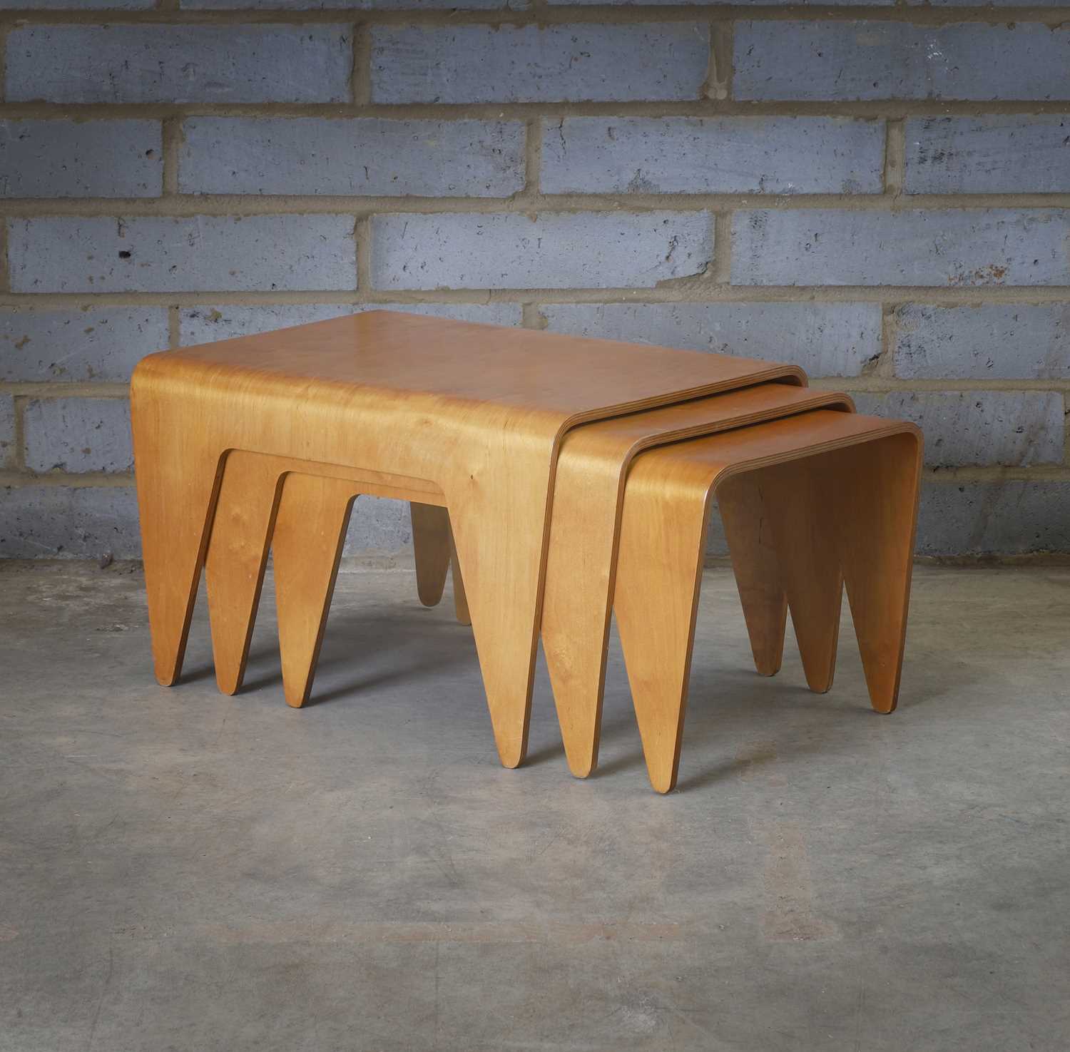Lot 56 - Marcel Breuer (Hungarian-American, 1902-1981) for Isokon