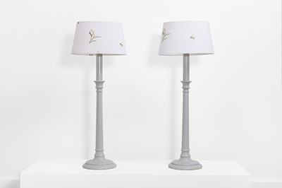 Lot 578 - A pair of painted table lamps