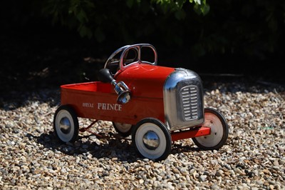 Lot 42 - A 1950s Triang 'Royal Prince' pedal car