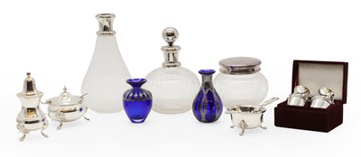 Lot 28 - A good selection of silver plated tableware