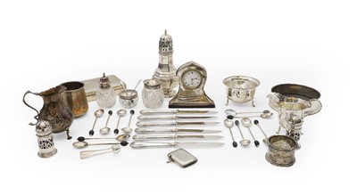 Lot 2 - A collection of silver items